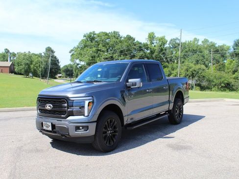 New 2026 Ford F150 Lariat w/ Equipment Group 501A Mid AWD/4WD image 2