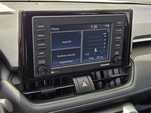 Certified 2022 Toyota RAV4 LE image 22