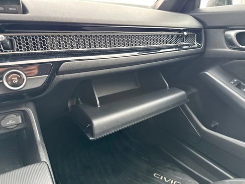 Certified 2023 Honda Civic Sport image 24