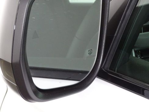 New 2025 Jeep Grand Cherokee Laredo image 33