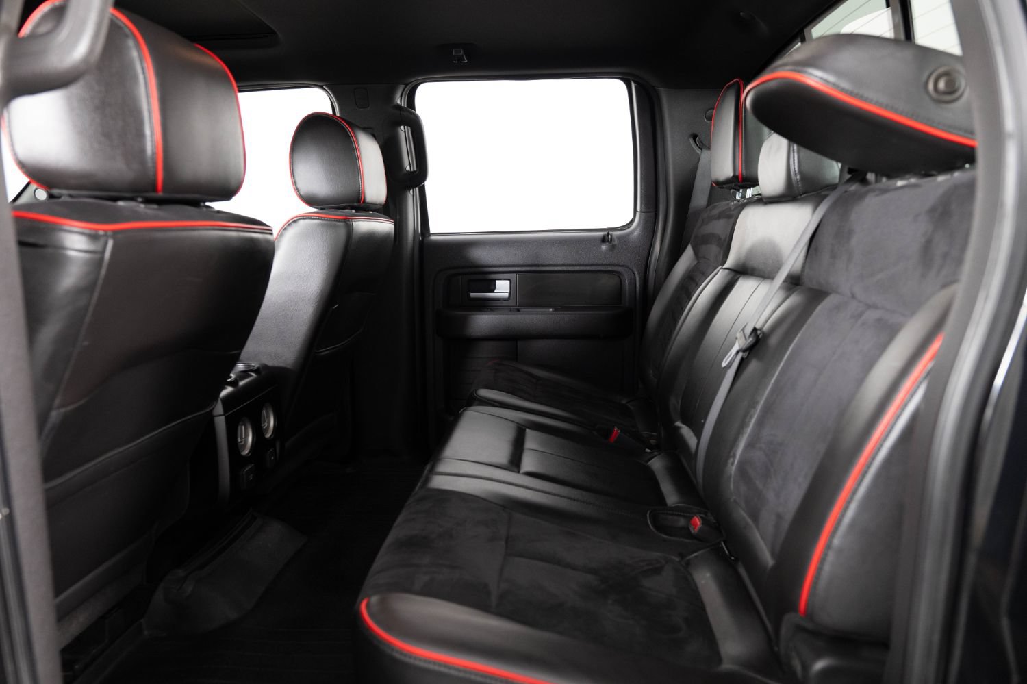 Used 2013 Ford F150 FX4 w/ Luxury Equipment Group AWD/4WD image 17