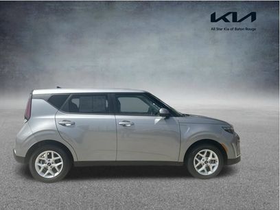 Used 2025 Kia Soul LX w/ LX Technology Package