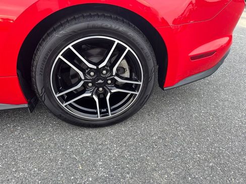 Used 2022 Ford Mustang Premium RWD image 9