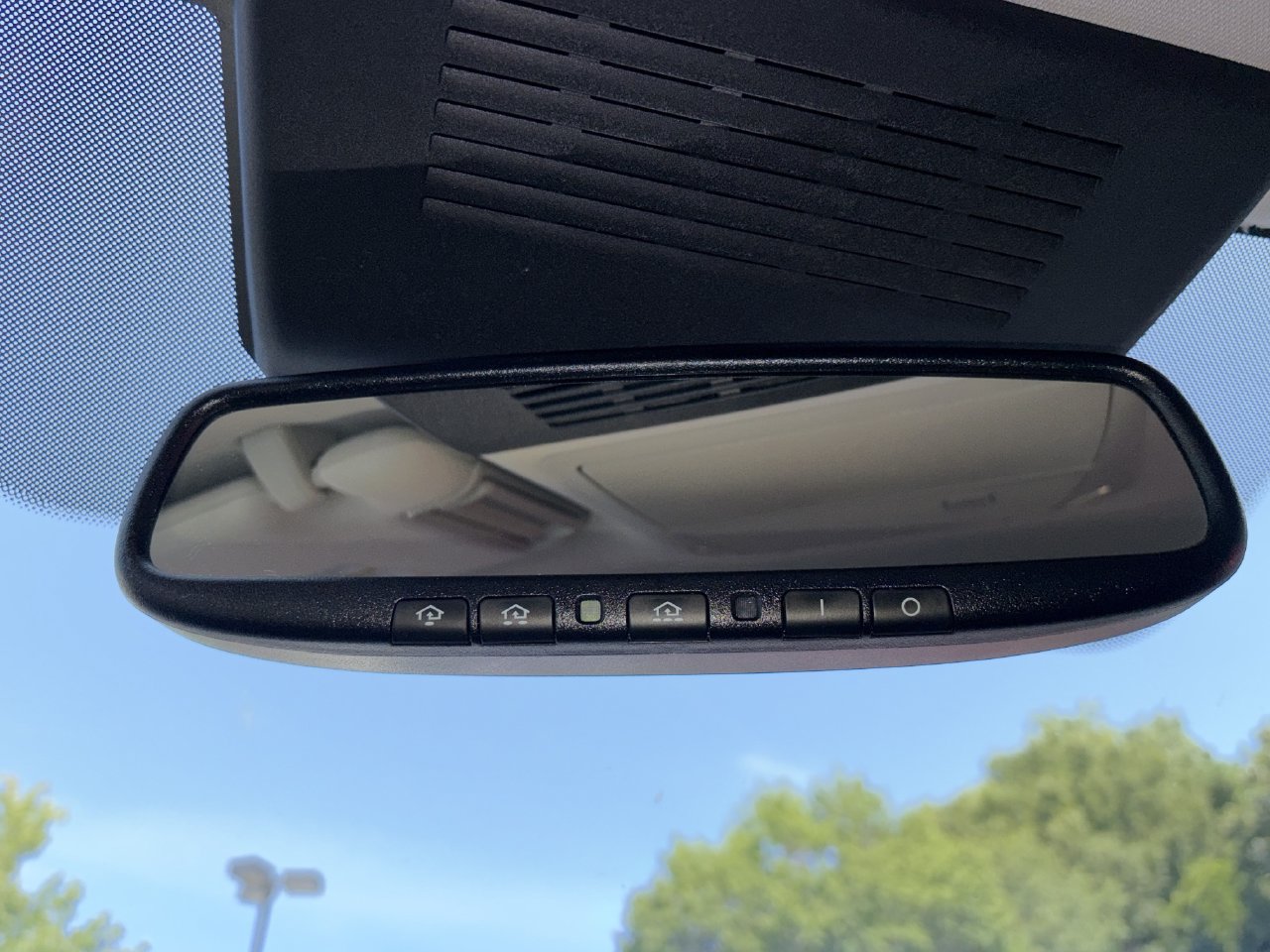 Used 2024 Nissan Armada SV AWD/4WD image 18