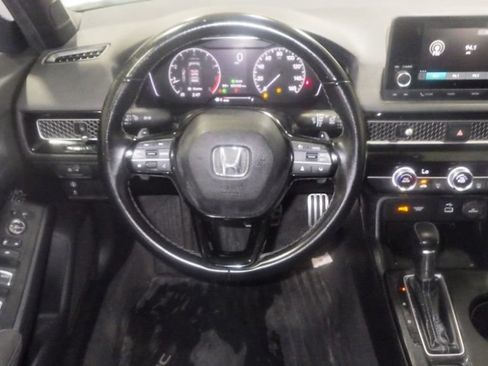 Used 2023 Honda Civic Sport image 9