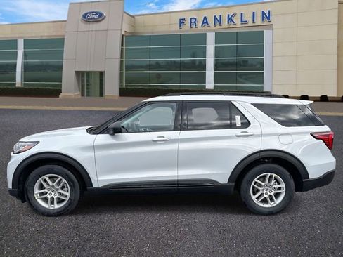 New 2026 Ford Explorer Active w/ Active Comfort Package image 4