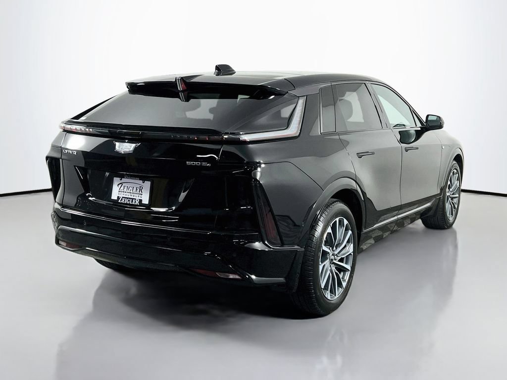 Used 2024 Cadillac Lyriq Sport w/ LPO, Floor Liner Package AWD/4WD image 5