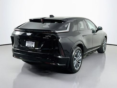 Used 2024 Cadillac Lyriq Sport w/ LPO, Floor Liner Package AWD/4WD image 5