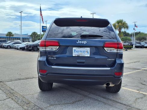 Used 2020 Jeep Grand Cherokee Limited AWD/4WD image 22