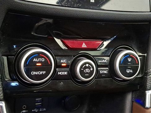 Used 2021 Subaru Forester Touring image 18