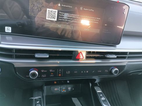 New 2026 Kia Sorento S w/ S Panoramic Sunroof Package image 25