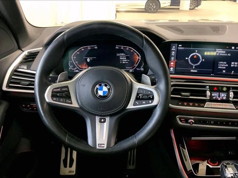 Used 2022 BMW X7 xDrive40i w/ M Sport Package image 6