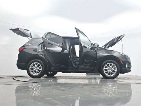 Used 2023 Chevrolet Equinox LT FWD image 37
