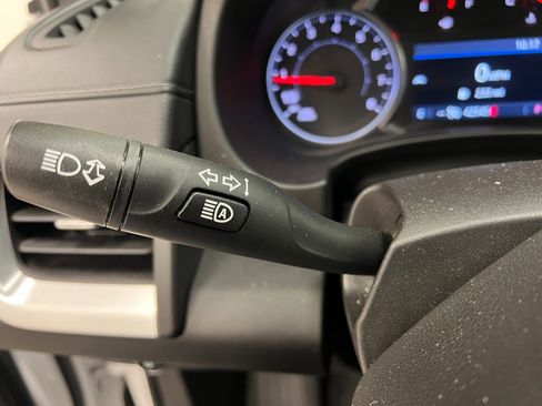 Used 2024 GMC Terrain SLT image 35