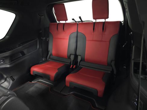 Used 2023 Lexus LX 600 F Sport image 40