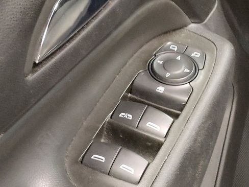 Used 2023 Chevrolet Equinox LT FWD image 27