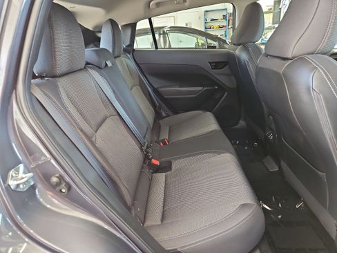 Used 2024 Subaru Crosstrek 2.0i Premium image 16