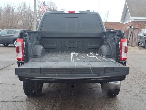 Used 2022 Ford F150 Limited image 9