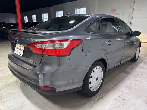 Used 2014 Ford Focus SE FWD image 7