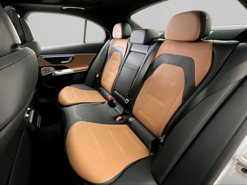 Certified 2025 Mercedes-Benz E 53 AMG e 4MATIC Sedan image 22