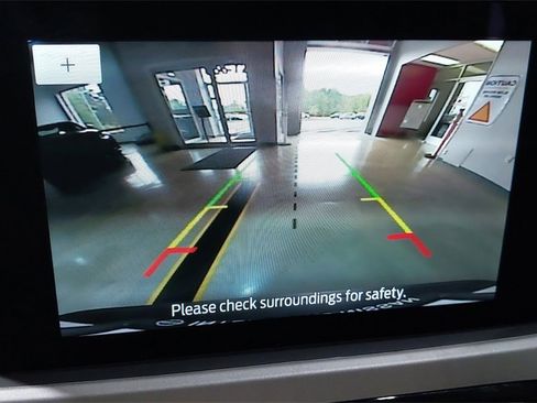 Used 2022 Ford Escape SE w/ Cold Weather Package image 23