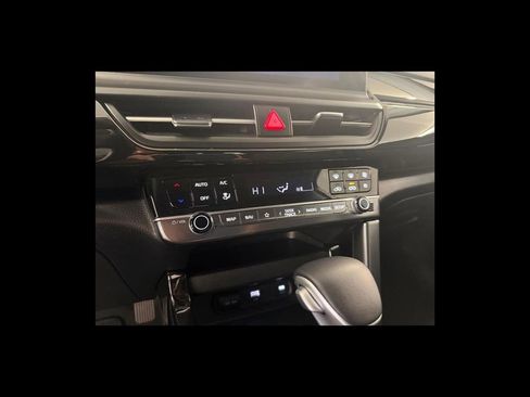 Used 2025 Kia Seltos S FWD image 23