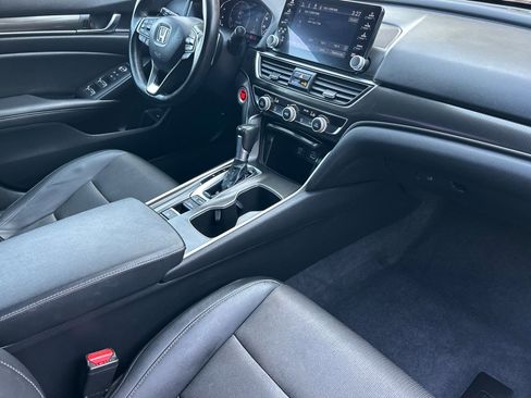 Used 2022 Honda Accord Sport image 15