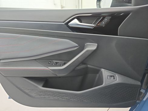 Certified 2025 Volkswagen Jetta GLI Autobahn w/ GLI Black Package image 26