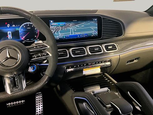 New 2026 Mercedes-Benz GLE 53 AMG 4MATIC Coupe image 8