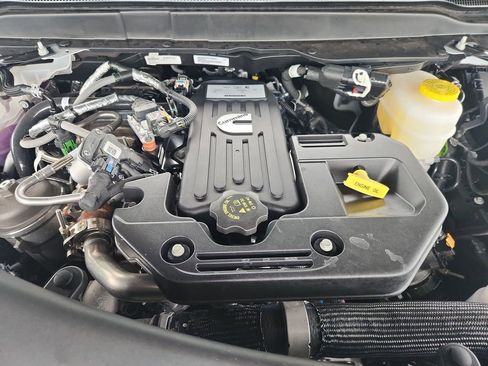 New 2026 RAM 3500 Tradesman AWD/4WD image 25