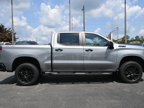 Used 2023 Chevrolet Silverado 1500 LT Trail Boss w/ Protection Package AWD/4WD image 13