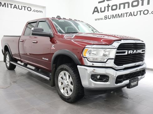 Used 2019 RAM 2500 Big Horn AWD/4WD image 2
