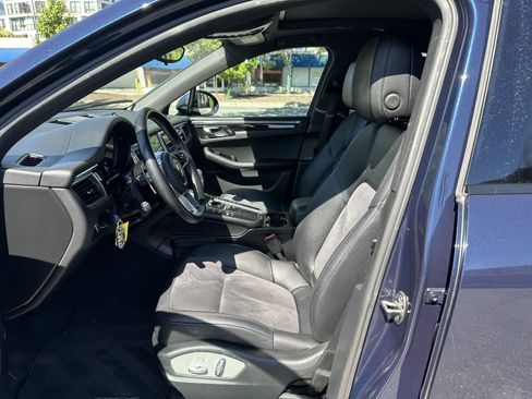 Used 2017 Porsche Macan AWD/4WD image 20