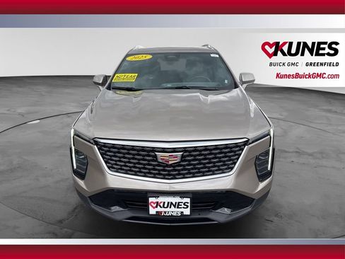 Used 2025 Cadillac XT4 Premium Luxury AWD/4WD image 17