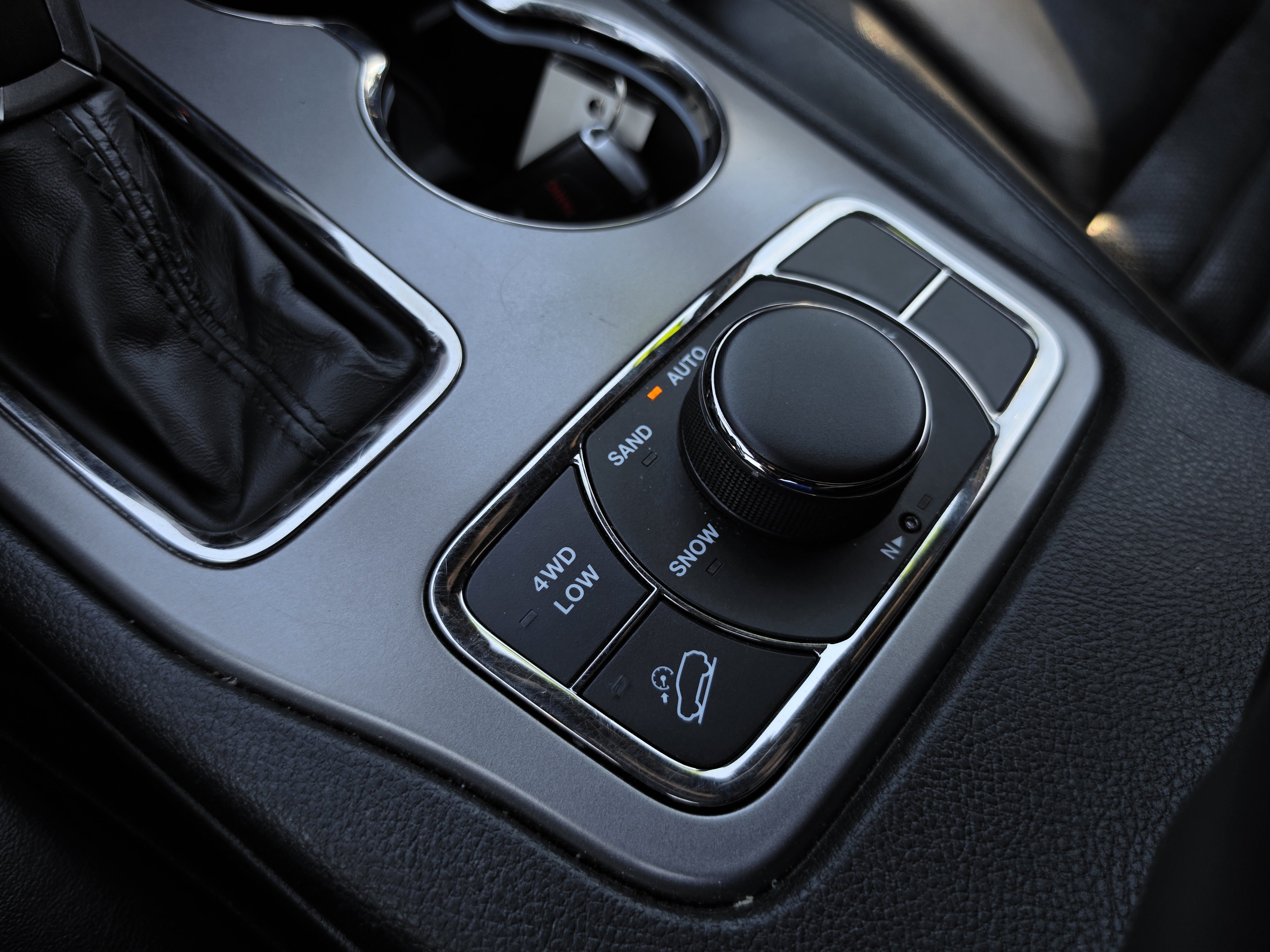 Used 2021 Jeep Grand Cherokee Limited X AWD/4WD image 26