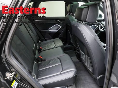 Used 2022 Audi Q3 2.0T Premium w/ Convenience Package image 24
