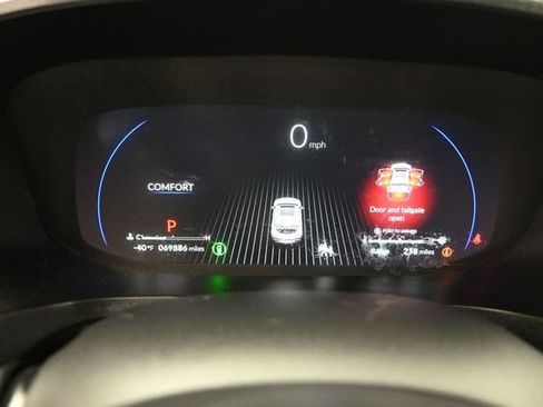 Used 2023 Acura MDX SH-AWD image 11