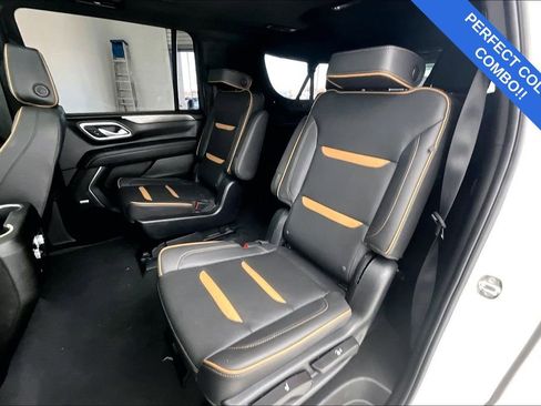 Used 2023 GMC Yukon XL AT4 image 35