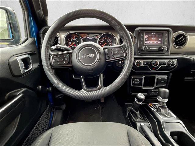 Used 2020 Jeep Gladiator Sport w/ Trailer Tow Package AWD/4WD image 5