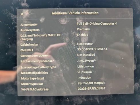 Used 2024 Tesla Model Y Long Range AWD/4WD image 27