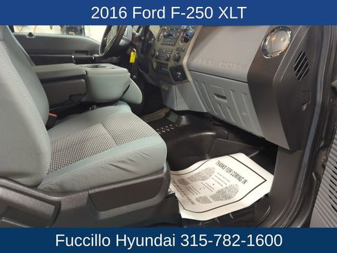 Used 2016 Ford F250 XLT w/ XLT Value Package image 21