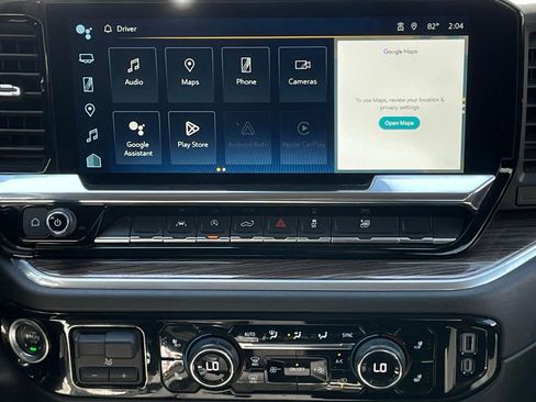 Used 2025 Chevrolet Silverado 1500 LT image 17