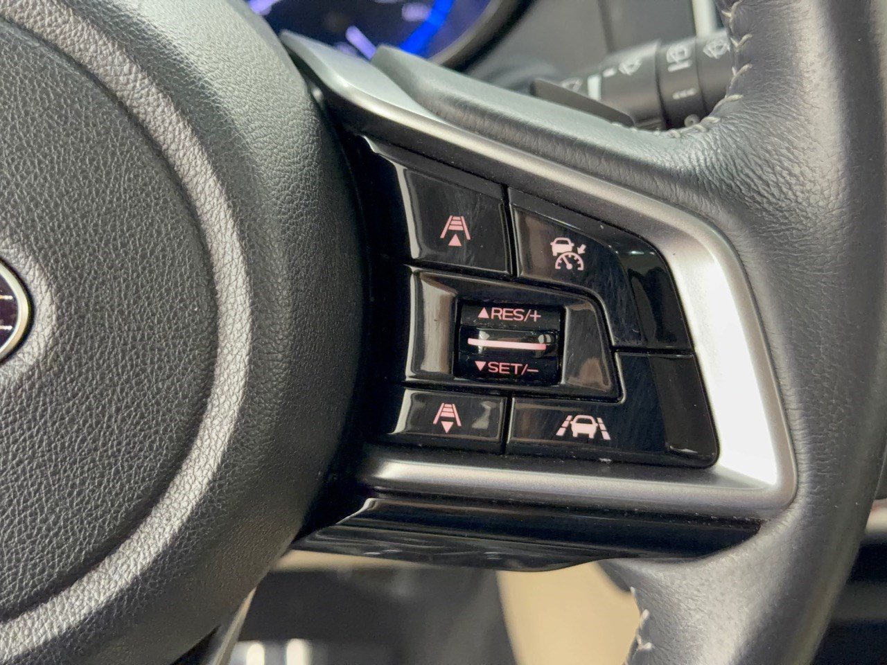 Used 2018 Subaru Outback 2.5i Limited AWD/4WD image 19