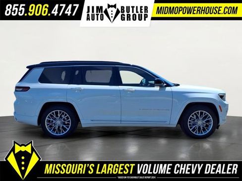 Used 2025 Jeep Grand Cherokee L Summit AWD/4WD image 4