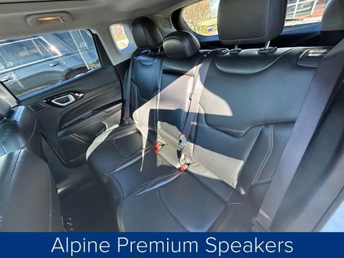 Used 2022 Jeep Compass Trailhawk w/ Trailhawk Elite Group image 18