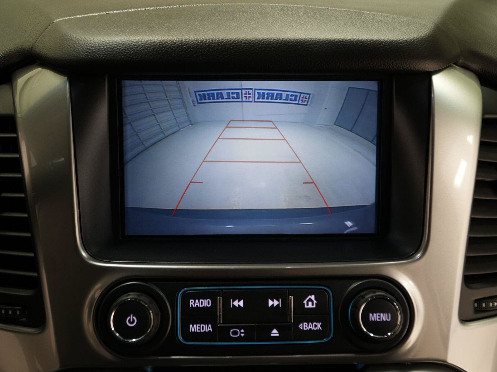Used 2019 Chevrolet Tahoe LT RWD image 23