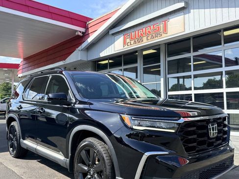 Used 2023 Honda Pilot Elite image 14