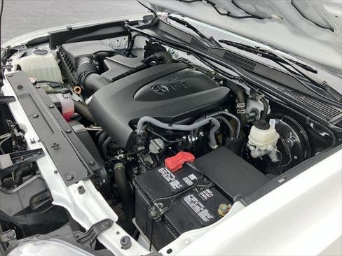 Certified 2023 Toyota Tacoma SR5 image 35