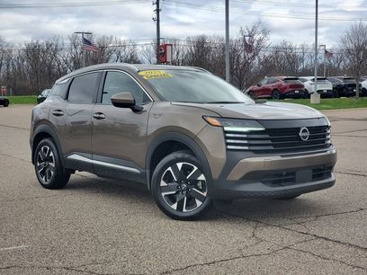 Used 2025 Nissan Kicks SV w/ SV Premium Package