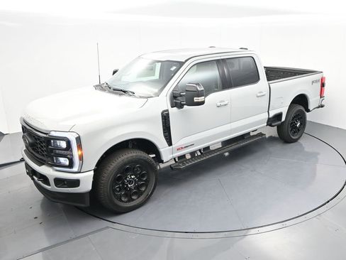 New 2025 Ford F350 Lariat w/ Lariat Ultimate Package image 24